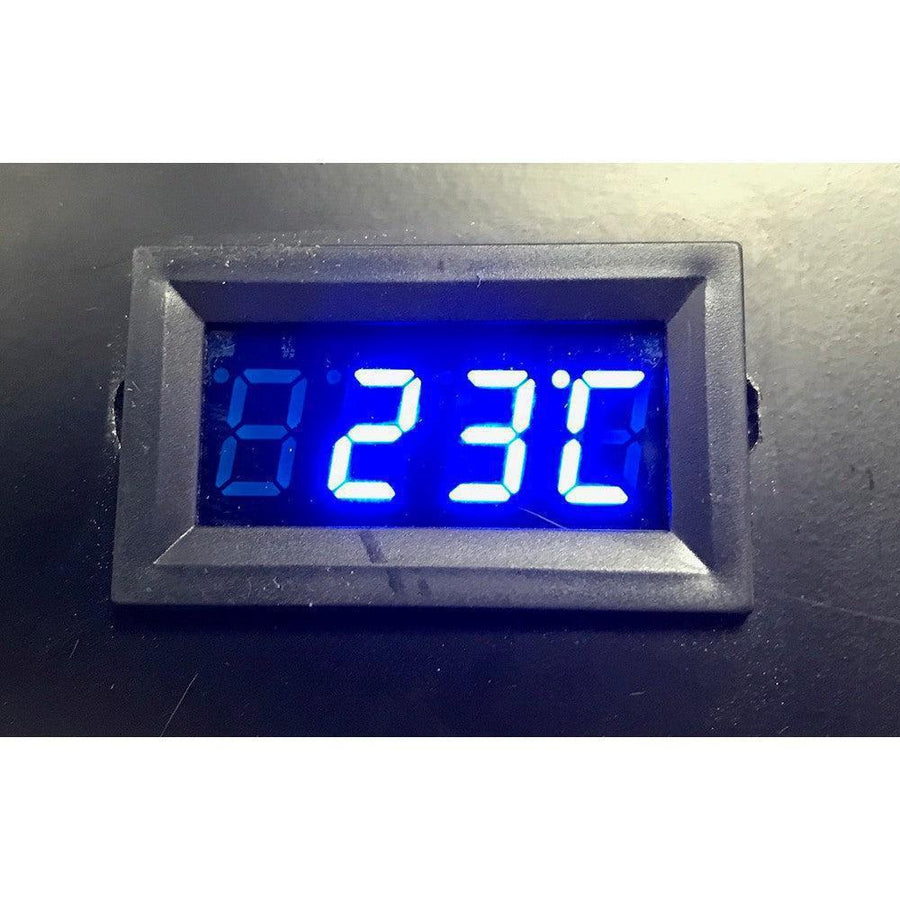 Black rectangular temperature display for Techmount racks with bright blue LED showing "23°C".